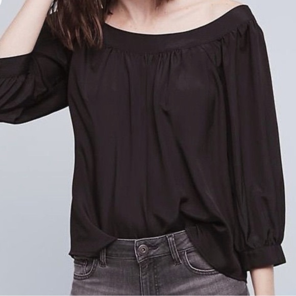 Elegant Black Off-Shoulder Women's Top - Picture 1 of 10